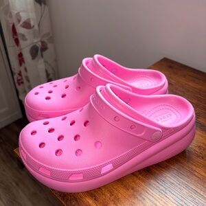 CROCS Vibrant Pink Women's Slippers